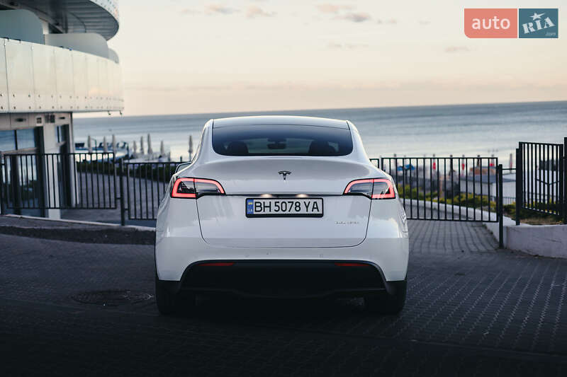 Внедорожник / Кроссовер Tesla Model Y 2022 в Одессе