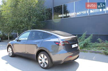 Внедорожник / Кроссовер Tesla Model Y 2023 в 