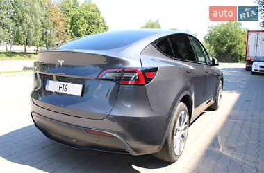 Внедорожник / Кроссовер Tesla Model Y 2023 в 