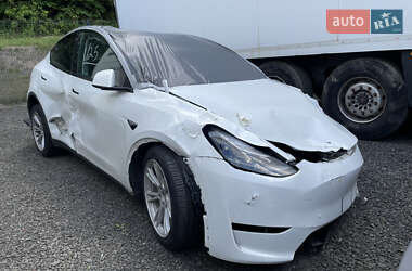 Внедорожник / Кроссовер Tesla Model Y 2023 в 