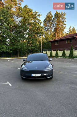 Внедорожник / Кроссовер Tesla Model Y 2021 в 