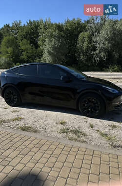 Внедорожник / Кроссовер Tesla Model Y 2021 в 
