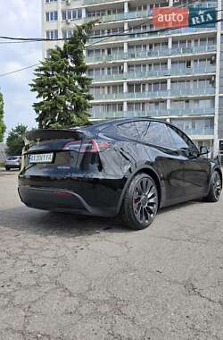 Внедорожник / Кроссовер Tesla Model Y 2023 в 