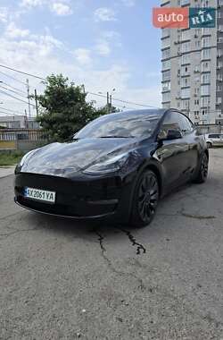 Внедорожник / Кроссовер Tesla Model Y 2023 в Харькове