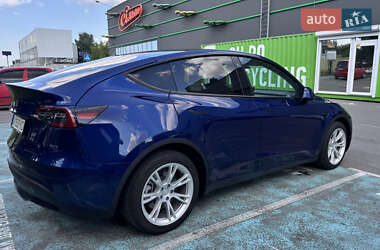 Внедорожник / Кроссовер Tesla Model Y 2022 в 