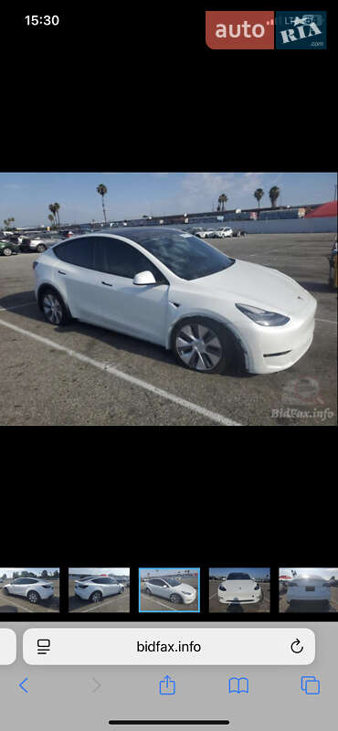 Внедорожник / Кроссовер Tesla Model Y 2023 в Киеве