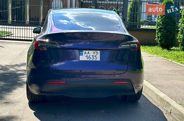 Внедорожник / Кроссовер Tesla Model Y 2023 в 
