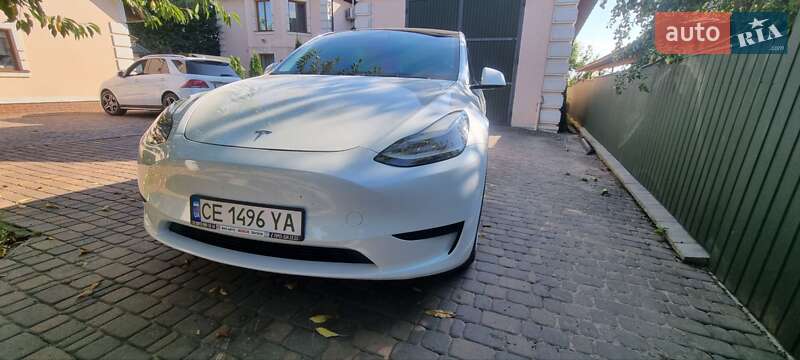 Внедорожник / Кроссовер Tesla Model Y 2023 в Кицмани