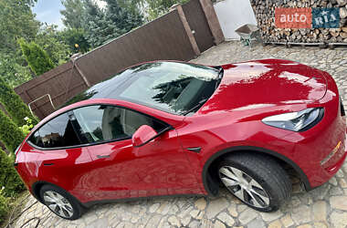 Внедорожник / Кроссовер Tesla Model Y 2023 в 