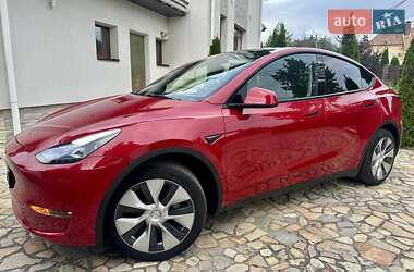 Внедорожник / Кроссовер Tesla Model Y 2023 в 