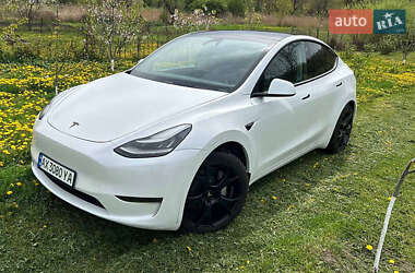 Позашляховик / Кросовер Tesla Model Y 2021 в Львові