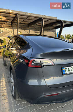 Внедорожник / Кроссовер Tesla Model Y 2022 в Знаменке