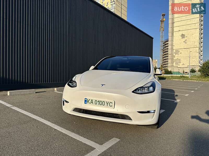 Внедорожник / Кроссовер Tesla Model Y 2021 в Киеве