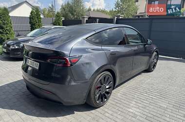 Внедорожник / Кроссовер Tesla Model Y 2024 в 