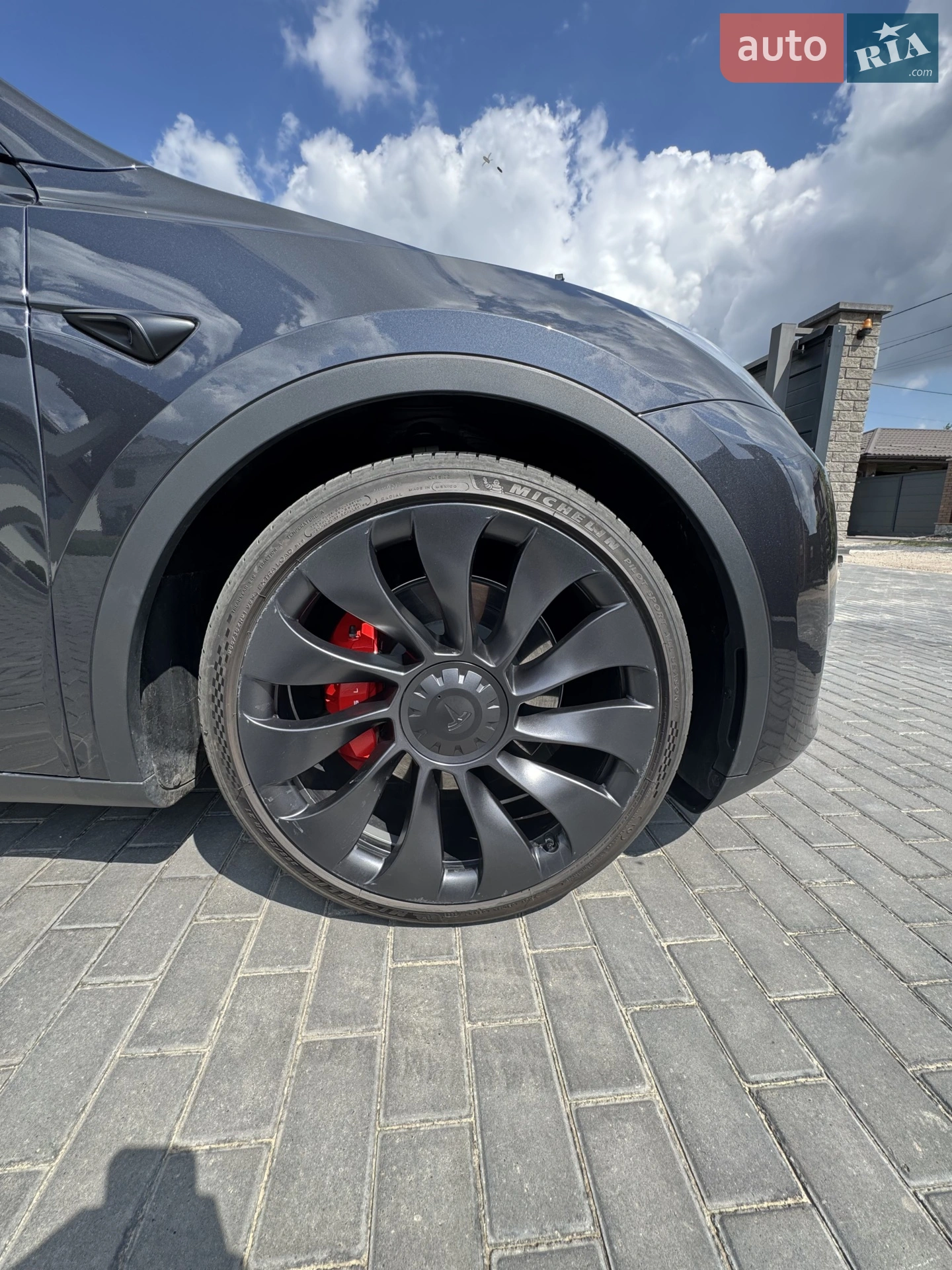2024 Tesla Model Y - мініатюра 19