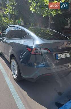 Внедорожник / Кроссовер Tesla Model Y 2022 в 