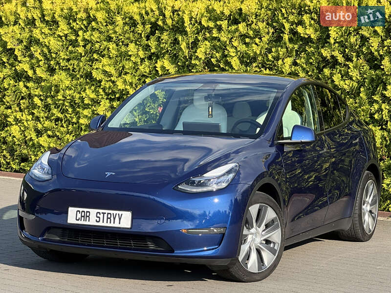 Tesla Model Y 2020
