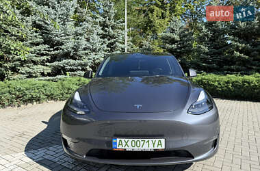 Внедорожник / Кроссовер Tesla Model Y 2021 в 