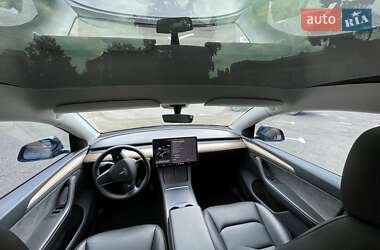 Внедорожник / Кроссовер Tesla Model Y 2024 в 