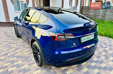 Внедорожник / Кроссовер Tesla Model Y 2023 в 