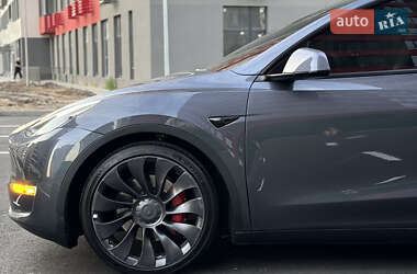 Внедорожник / Кроссовер Tesla Model Y 2022 в 
