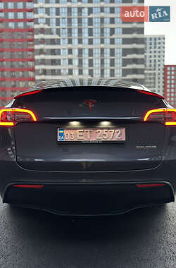 Внедорожник / Кроссовер Tesla Model Y 2022 в 