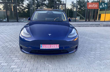 Внедорожник / Кроссовер Tesla Model Y 2024 в 