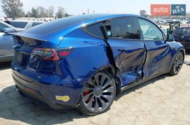 Внедорожник / Кроссовер Tesla Model Y 2022 в 