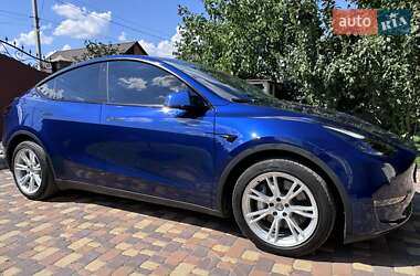 Внедорожник / Кроссовер Tesla Model Y 2021 в 