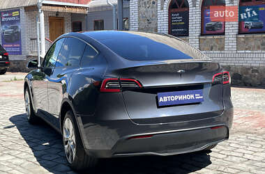 Внедорожник / Кроссовер Tesla Model Y 2023 в 