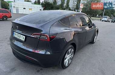 Внедорожник / Кроссовер Tesla Model Y 2024 в 