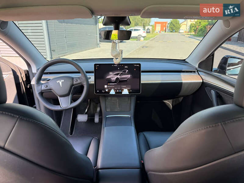Внедорожник / Кроссовер Tesla Model Y 2022 в Днепре