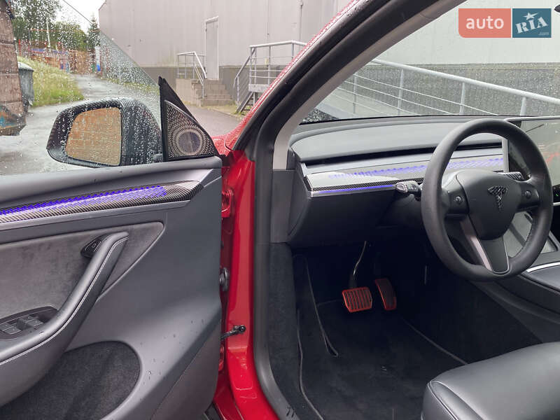 Внедорожник / Кроссовер Tesla Model Y 2023 в Львове фото 24 Внедорожник / Кроссовер Tesla Model Y 2023 в Львове