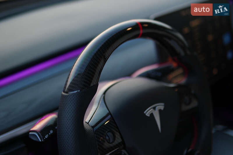 Позашляховик / Кросовер Tesla Model Y 2023 в Дніпрі фото 21 Позашляховик / Кросовер Tesla Model Y 2023 в Дніпрі