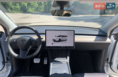 Внедорожник / Кроссовер Tesla Model Y 2023 в 