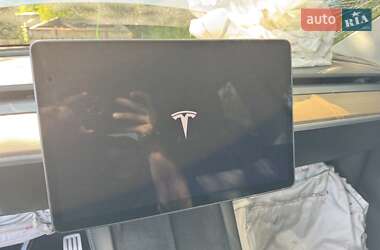 Внедорожник / Кроссовер Tesla Model Y 2022 в 