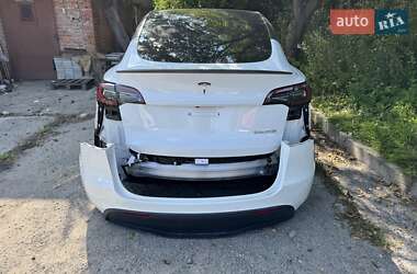 Внедорожник / Кроссовер Tesla Model Y 2022 в 