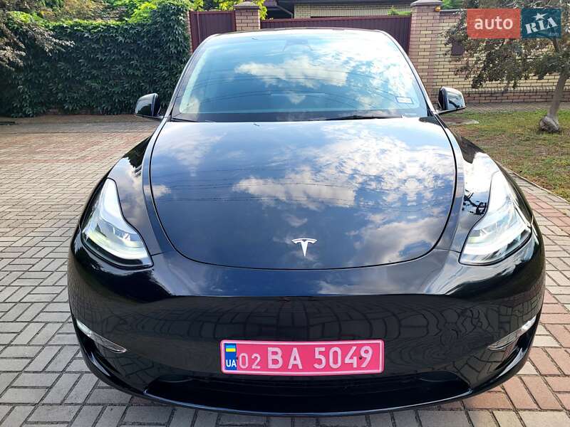 Внедорожник / Кроссовер Tesla Model Y 2023 в Запорожье
