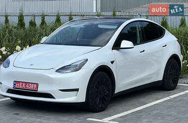 Позашляховик / Кросовер Tesla Model Y 2021 в Луцьку