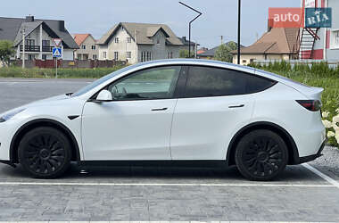 Внедорожник / Кроссовер Tesla Model Y 2021 в 