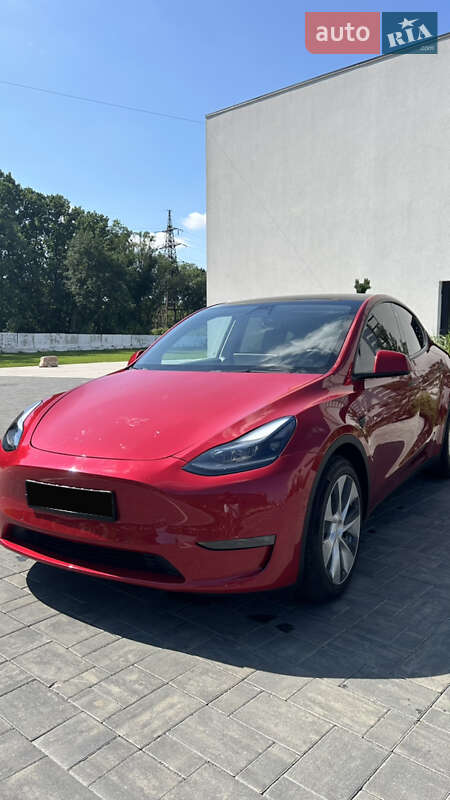 Внедорожник / Кроссовер Tesla Model Y 2022 в Луцке