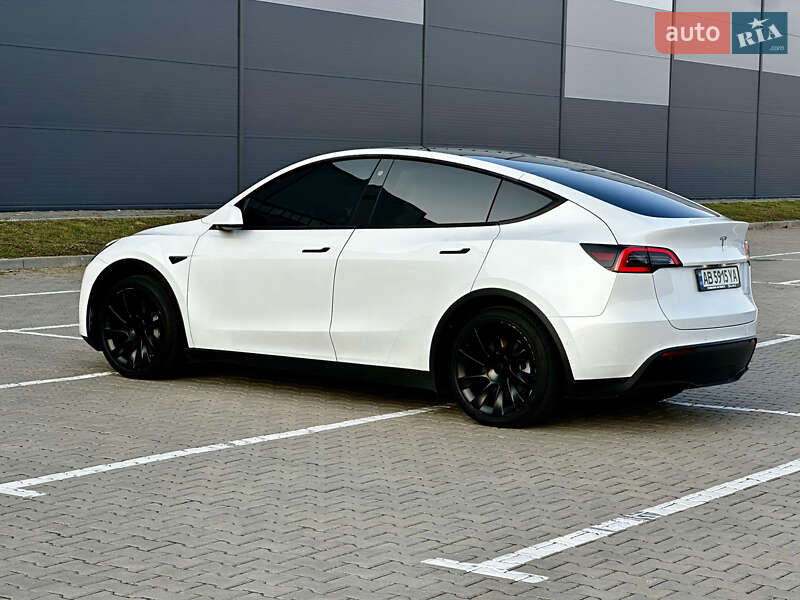 Внедорожник / Кроссовер Tesla Model Y 2022 в Ивано-Франковске