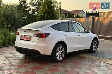 Внедорожник / Кроссовер Tesla Model Y 2021 в 