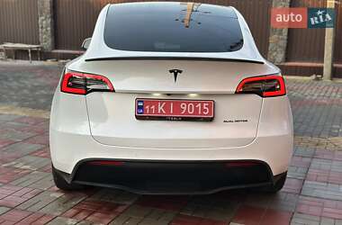 Внедорожник / Кроссовер Tesla Model Y 2021 в 