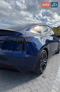 Внедорожник / Кроссовер Tesla Model Y 2022 в 