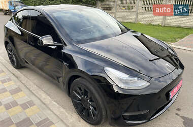 Внедорожник / Кроссовер Tesla Model Y 2022 в 