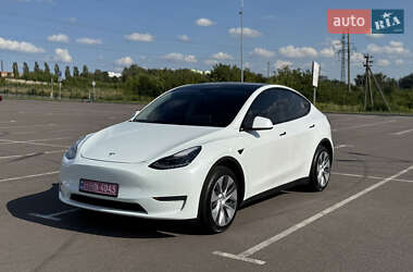 Внедорожник / Кроссовер Tesla Model Y 2020 в 