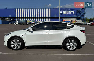 Внедорожник / Кроссовер Tesla Model Y 2020 в 