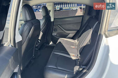 Внедорожник / Кроссовер Tesla Model Y 2020 в 