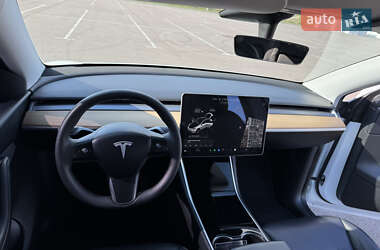 Внедорожник / Кроссовер Tesla Model Y 2020 в 
